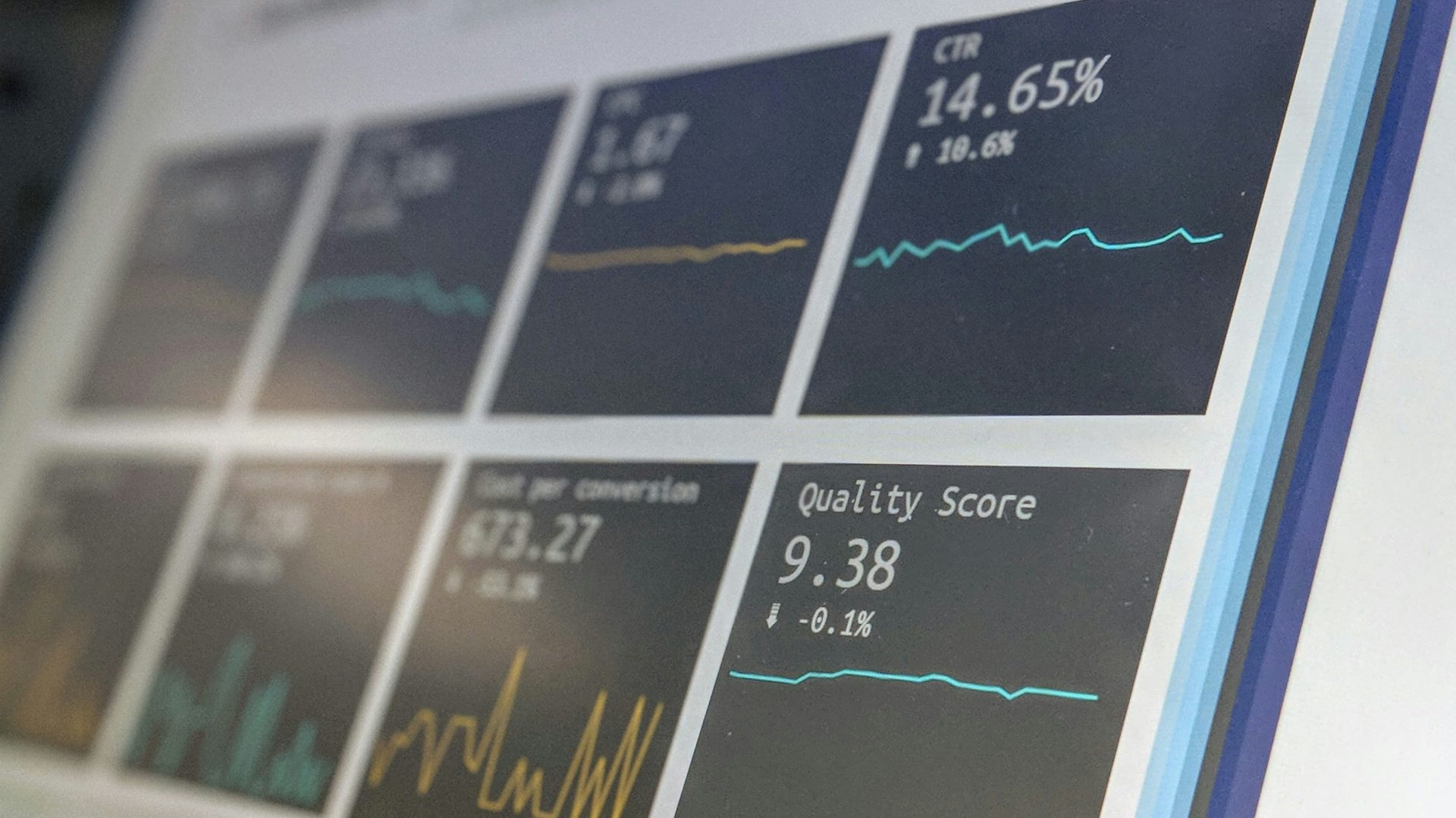 stephen-dawson-qwtCeJ5cLYs-unsplash